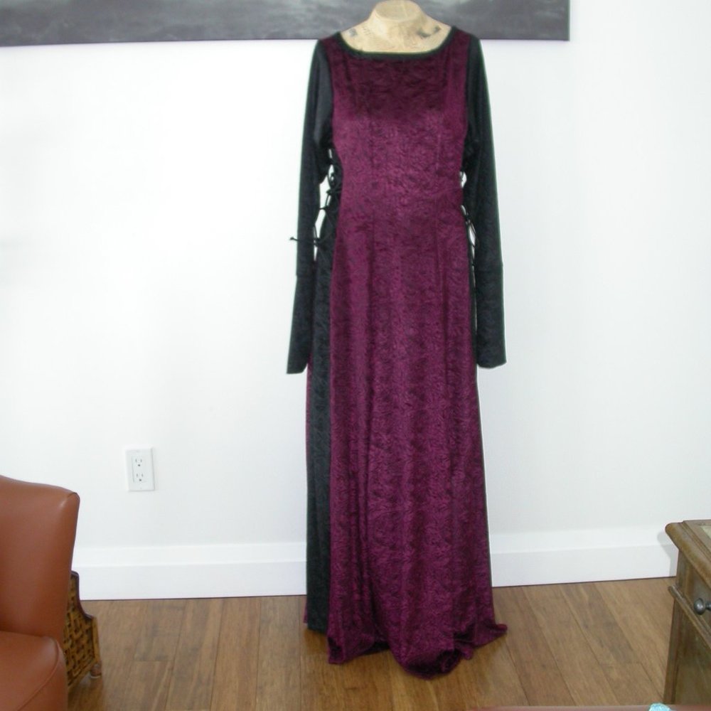 Vintage Replica Lace up Maxi Dress